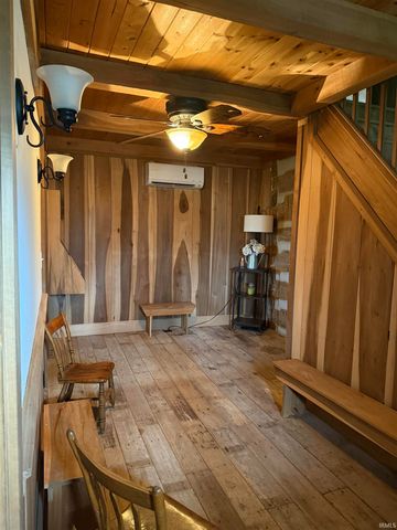 3011 S Whitney Road, Selma, IN 47383