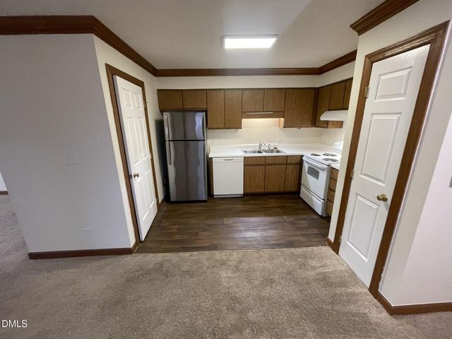 3535 Ivy Commons Drive 302, Raleigh, NC 27606