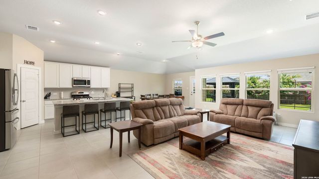 6830 LIME ROCK BLF, San Antonio, TX 78253