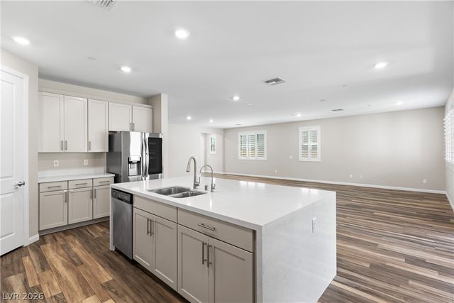 361 Coastal Redwood Street, Las Vegas, NV 89138