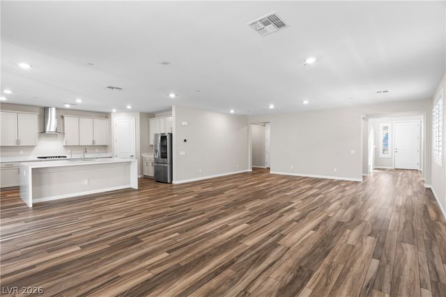 361 Coastal Redwood Street, Las Vegas, NV 89138