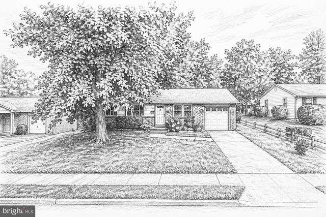 13316 HILLENDALE DR, Woodbridge, VA 22193