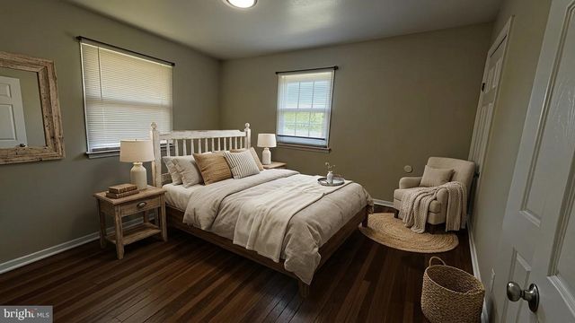 13316 HILLENDALE DR, Woodbridge, VA 22193
