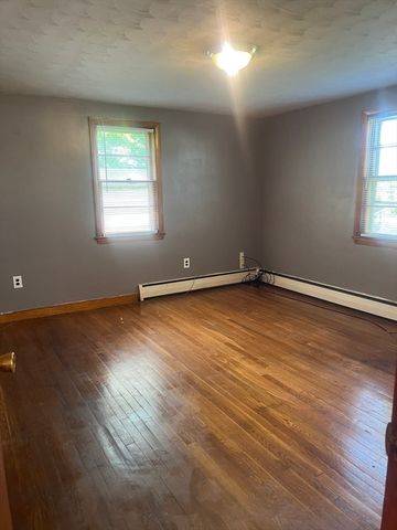 13 Lantern Rd, Revere, MA 02151