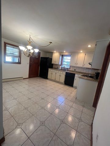 13 Lantern Rd, Revere, MA 02151