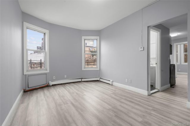 28-32 Van Cortlandt Park Avenue, Yonkers, NY 10705