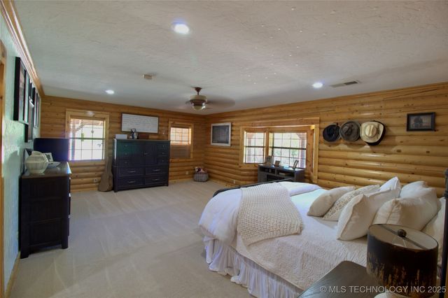 10698 S Childrens Lane, Caddo, OK 74729