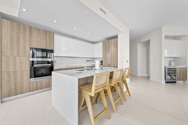 3100 N Ocean Drive 1504h, Riviera Beach, FL 33404