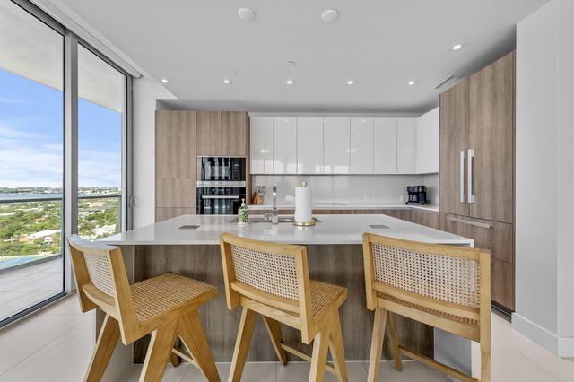 3100 N Ocean Drive 1504h, Riviera Beach, FL 33404