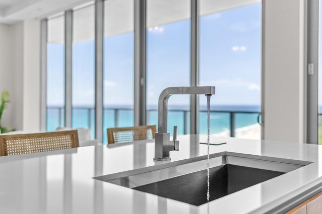 3100 N Ocean Drive 1504h, Riviera Beach, FL 33404