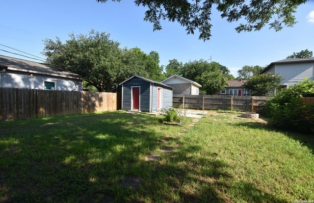 608 W Rosewood, San Antonio, TX 78212