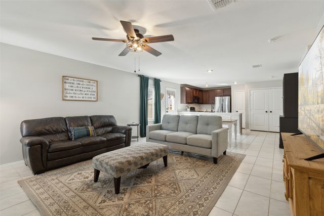 7029 Adderly Road, Pilot Point, TX 76258