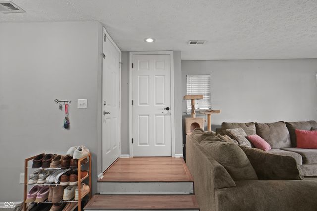 2991 Horseshoe Bend Drive 1A, Indianapolis, IN 46214