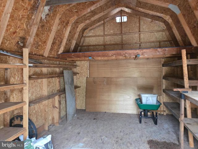 8422 WOODLAWN ST, Alexandria, VA 22309