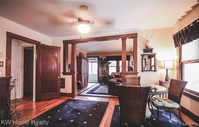 1208 Emmons Avenue, Birmingham, MI 48009