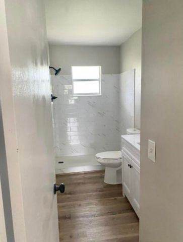 1304 Kentucky Avenue, Fort Pierce, FL 34950