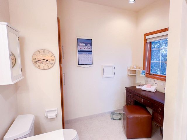 2396 Caribou LANE, Grafton, WI 53024