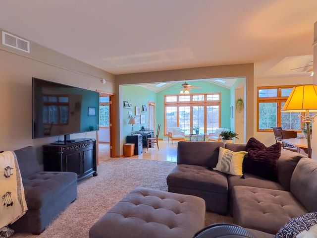 2396 Caribou LANE, Grafton, WI 53024