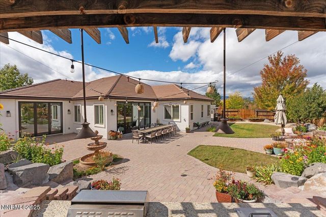 10110 Cavalry Circle, Reno, NV 89521