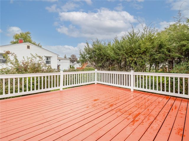 62 Beacon Street, Cranston, RI 02910