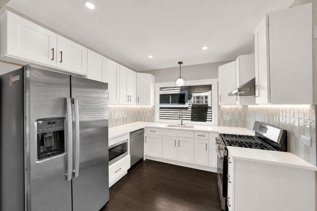 5626 N Miltimore Avenue, Chicago, IL 60646