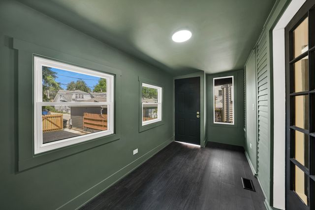 5626 N Miltimore Avenue, Chicago, IL 60646