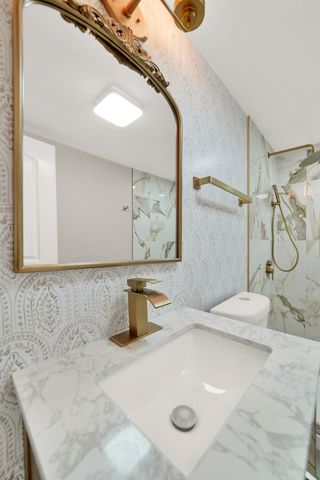5626 N Miltimore Avenue, Chicago, IL 60646