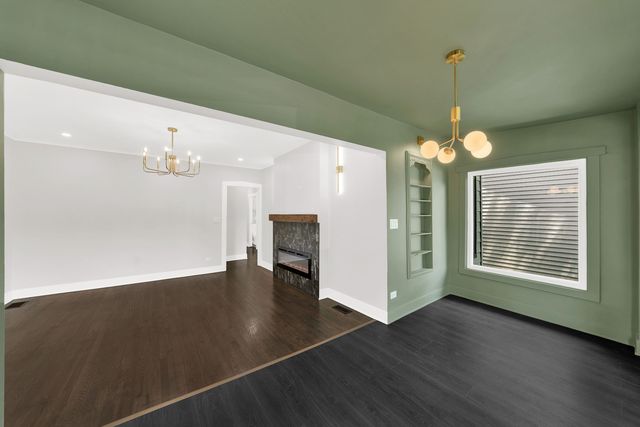 5626 N Miltimore Avenue, Chicago, IL 60646