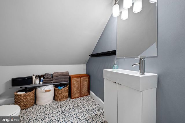 208 PHILADELPHIA PIKE, Wilmington, DE 19809