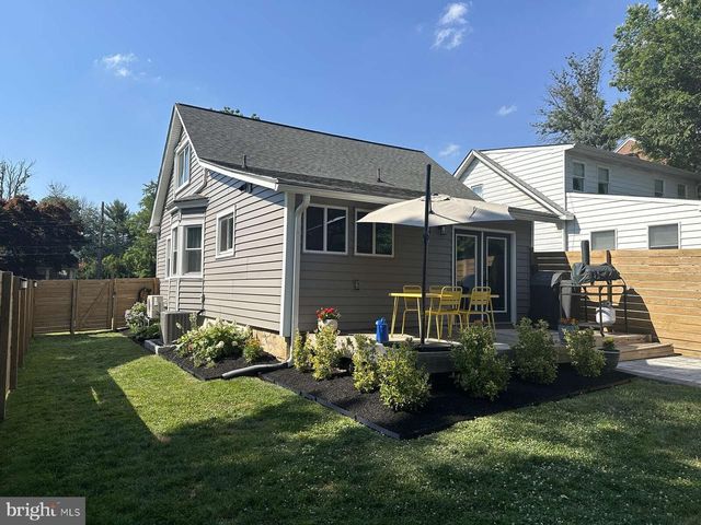 208 PHILADELPHIA PIKE, Wilmington, DE 19809