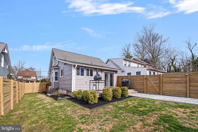 208 PHILADELPHIA PIKE, Wilmington, DE 19809