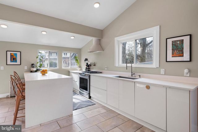 208 PHILADELPHIA PIKE, Wilmington, DE 19809