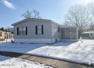 15 Eagle Road, Jackson, NJ 08527