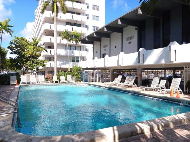 3545 NE 166th St 306, North Miami Beach, FL 33160