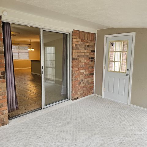 510 E Ovilla, Waxahachie, TX 75167