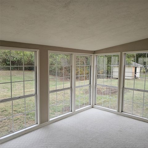 510 E Ovilla, Waxahachie, TX 75167