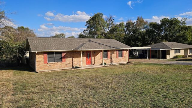 510 E Ovilla, Waxahachie, TX 75167