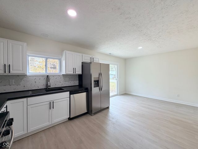 6415 Kellum Drive, Indianapolis, IN 46221