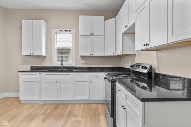 624 Eugene Street, Indianapolis, IN 46208