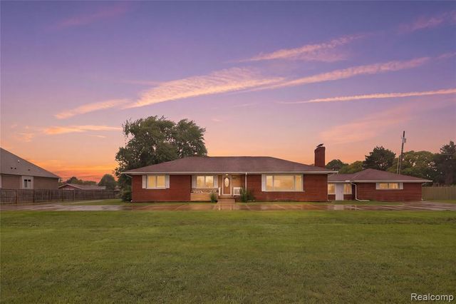 5353 18 Mile Road, Sterling Heights, MI 48314