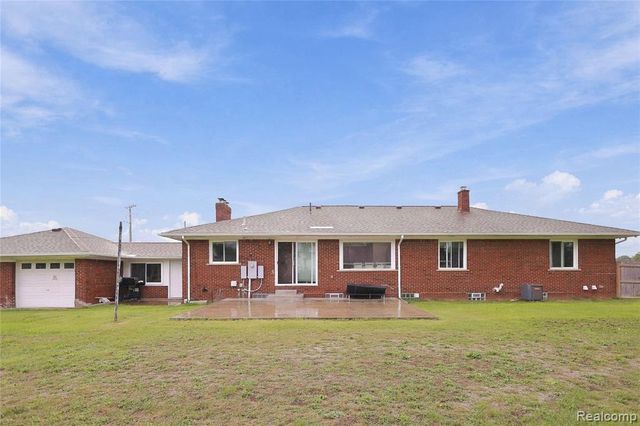 5353 18 Mile Road, Sterling Heights, MI 48314