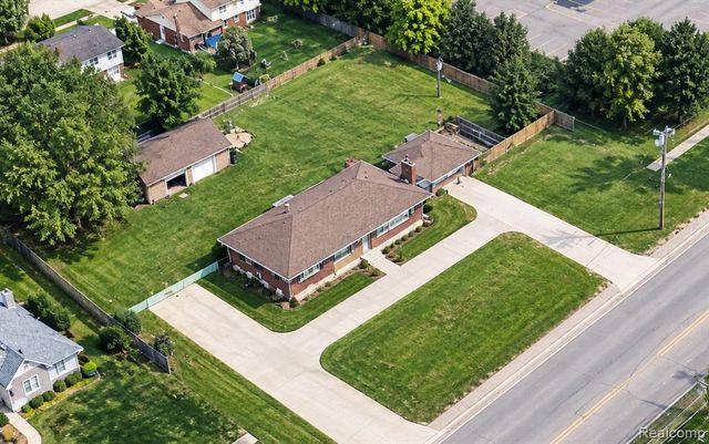 5353 18 Mile Road, Sterling Heights, MI 48314