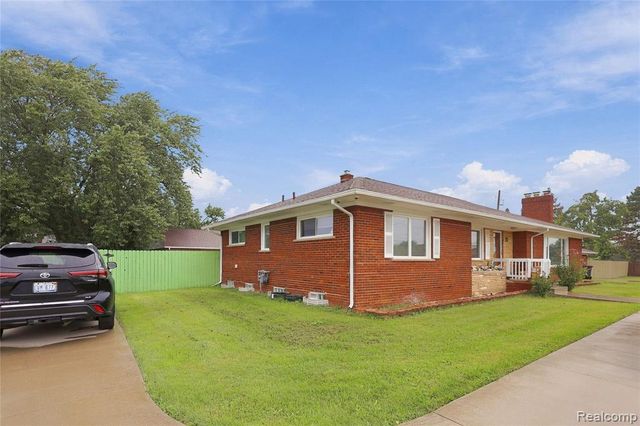 5353 18 Mile Road, Sterling Heights, MI 48314