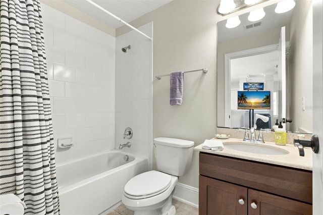 2827 DORELL AVENUE, Orlando, FL 32814