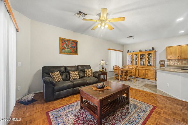 2859 E CATHY Drive, Gilbert, AZ 85296