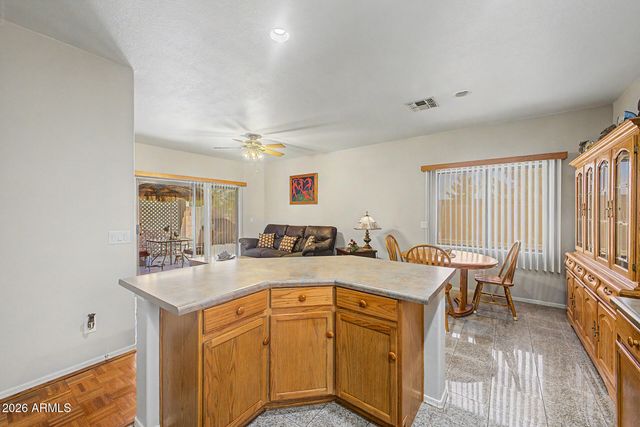 2859 E CATHY Drive, Gilbert, AZ 85296