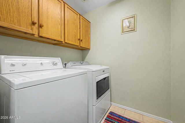 2859 E CATHY Drive, Gilbert, AZ 85296