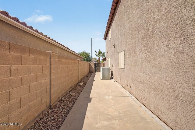 2859 E CATHY Drive, Gilbert, AZ 85296