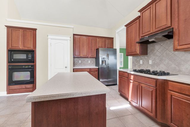 630 Candlewood Trail, Murphy, TX 75094