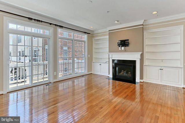 478 FERDINAND DAY DR, Alexandria, VA 22304